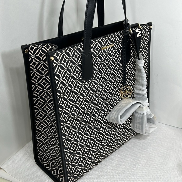 Michael Michael Kors Large Black/Ltd Cream Multi NS Tote - Picture 14 of 14